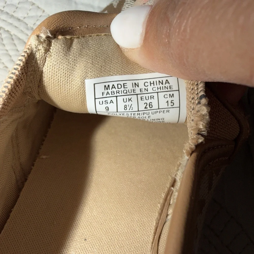Michael Kors Toddler Girl Shoes Size 9  Slip On Loafer Flats Tan MK Logo